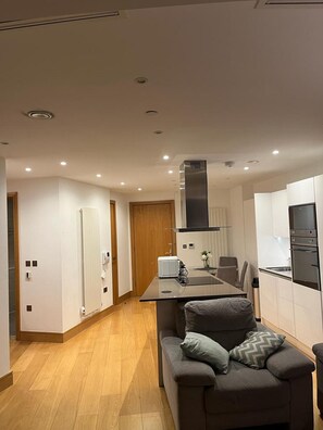 아파트, 퀸사이즈침대 1개 | 내부