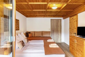 6 chambres, accès au Wi-Fi (inclus), literie fournie