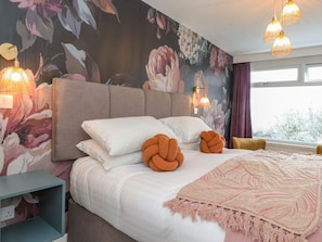 4 多间卧室、特色装修、特色家居、免费 WiFi