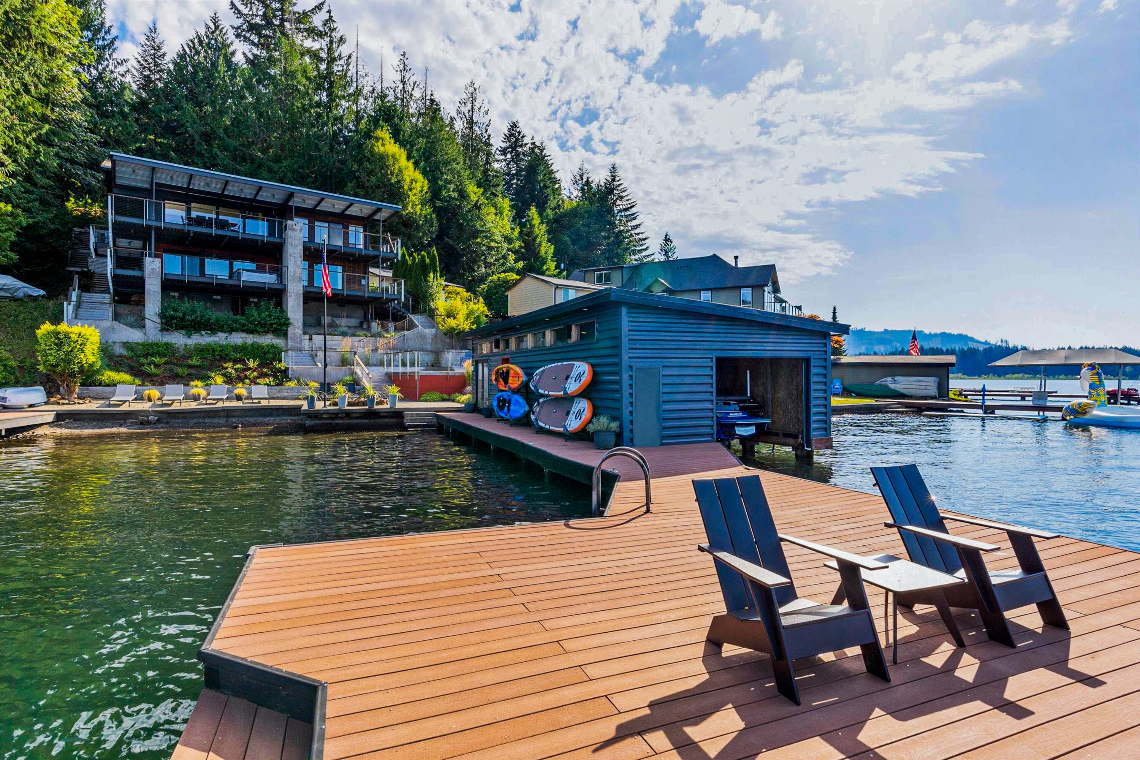 Upscale Summit Lake retreat w/hot tub, docks, canoes, paddle boards, & grill