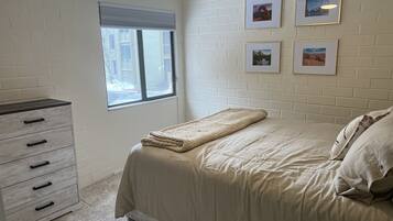 2 bedrooms, free WiFi, bed sheets