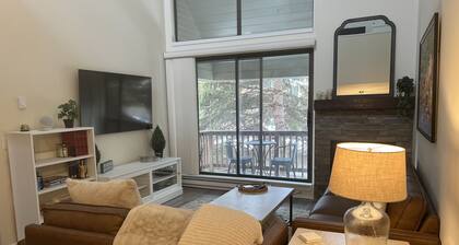 2 bedroom + loft w/AC close to it all!!