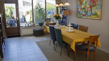 Dineren