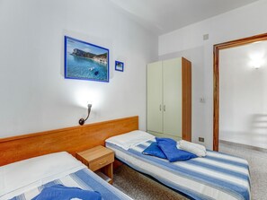 3 bedrooms