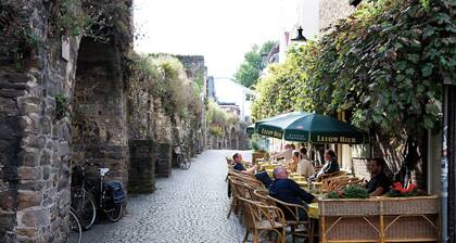 Villa élégante avec sauna et jardin