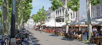 Villa in Maastricht with Sauna & Bubble Bath