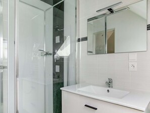 Shower - Cosy holiday home with garden (Châtillon-Coligny)