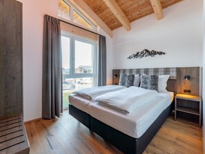 3 chambres, accès à Internet