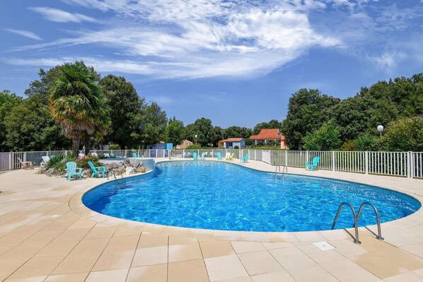 Holiday Home Swimming Pool