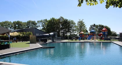 Nice chalet with dishwasher in a holiday park