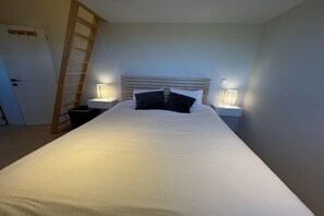 2 bedrooms, internet