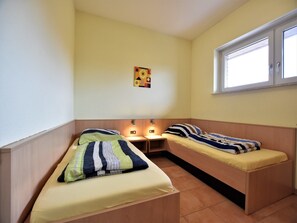2 bedrooms