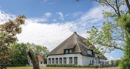 Farmhouse in De Cocksdorp near Nature Reserve