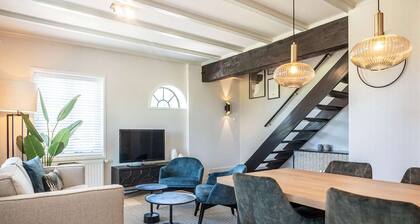 Seals Cozy Farm Stay