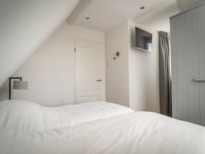 2 bedrooms, WiFi