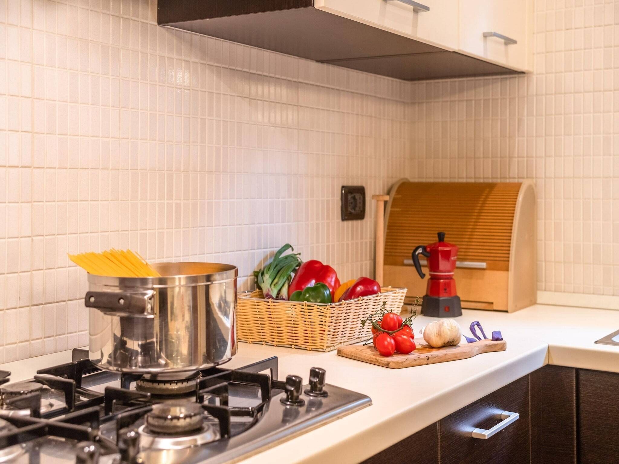 Frigorifero, forno, lavastoviglie