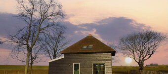 Villa i Wieringer med Hage