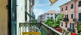 Elegant City-Centre Flat