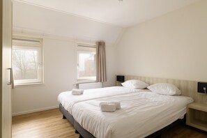 10 bedrooms, free WiFi