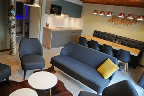 Smart TV, DVD player - Holiday Home in Vielsalm with Lake View (Vielsalm)