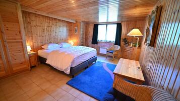 3 bedrooms