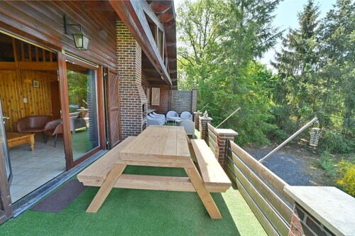 Chalet à Beffe avec jacuzzi et vue