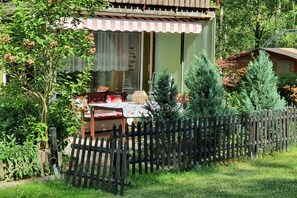 Terrace/patio - Delightful Apartment in Goslar with Garden and Terrace (Goslar)