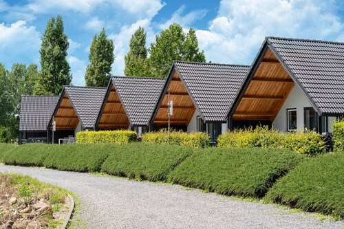 Beautiful house in Kerkdriel on the waterfront