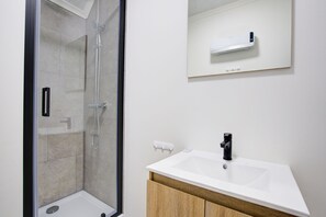 Dusche, Whirlpool