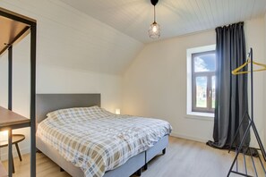 6 quartos, Wi-Fi de cortesia