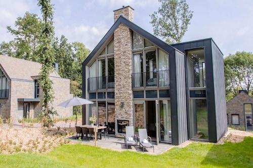 Villa with view of pond near Maastricht