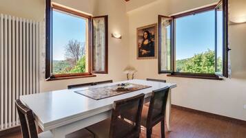 Vue depuis lâhĂ©bergement