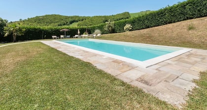 Villa in Piandimeleto with Pool & Sauna
