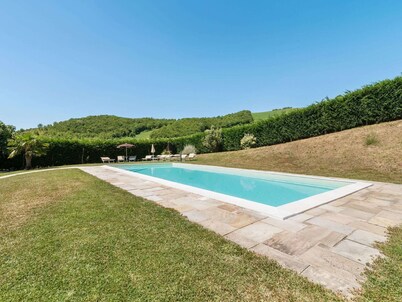 Villa in Piandimeleto with Pool & Sauna