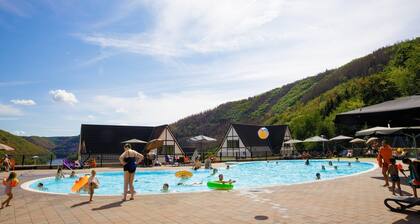 Luxuriöses Herrenhaus mit Sauna