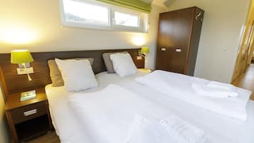 3 Schlafzimmer, kostenloses Internet, Bettwäsche