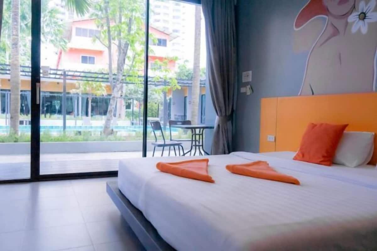 Premium bedding, down duvets, pillow-top beds, free WiFi
