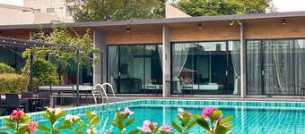 S Club & Hotel