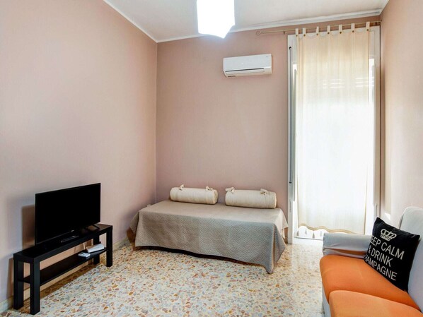 3 Schlafzimmer, Bügeleisen/Bügelbrett, WLAN