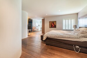 5 habitaciones y wifi gratis 