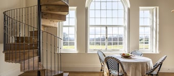 Leconfield Lodge by inspirestays.com - a rural cottage that sleeps 2 guests in 1 bedroom