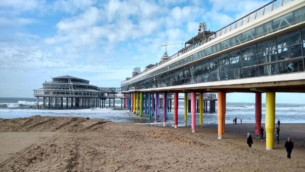 Nær stranden