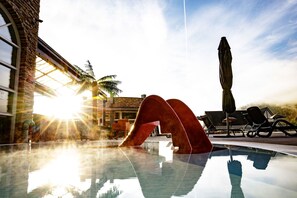 Piscine couverte