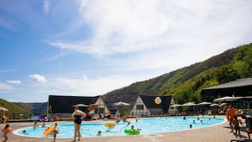 Una piscina techada