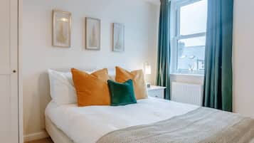 2 Schlafzimmer, Bügeleisen/Bügelbrett, kostenloses WLAN, Bettwäsche
