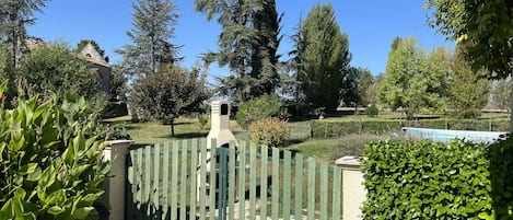 Enceinte de lâhĂ©bergement