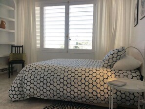 2 bedrooms, free WiFi