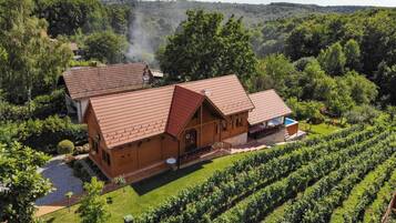 Family House, Multiple Bedrooms, 2 Bathrooms, Mountainside (Rustic Cottage With Heated Pool) | Exterior