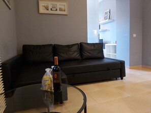 TV
