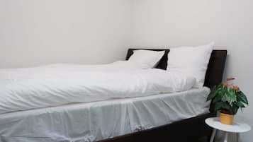 Standard Double Room | Free WiFi, bed sheets